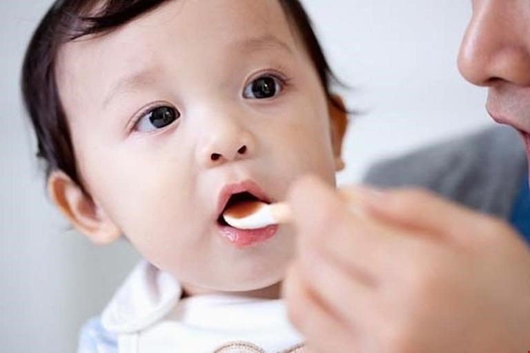 Siro ăn ngon là giải pháp khá hiệu quả dành cho trẻ biếng ăn